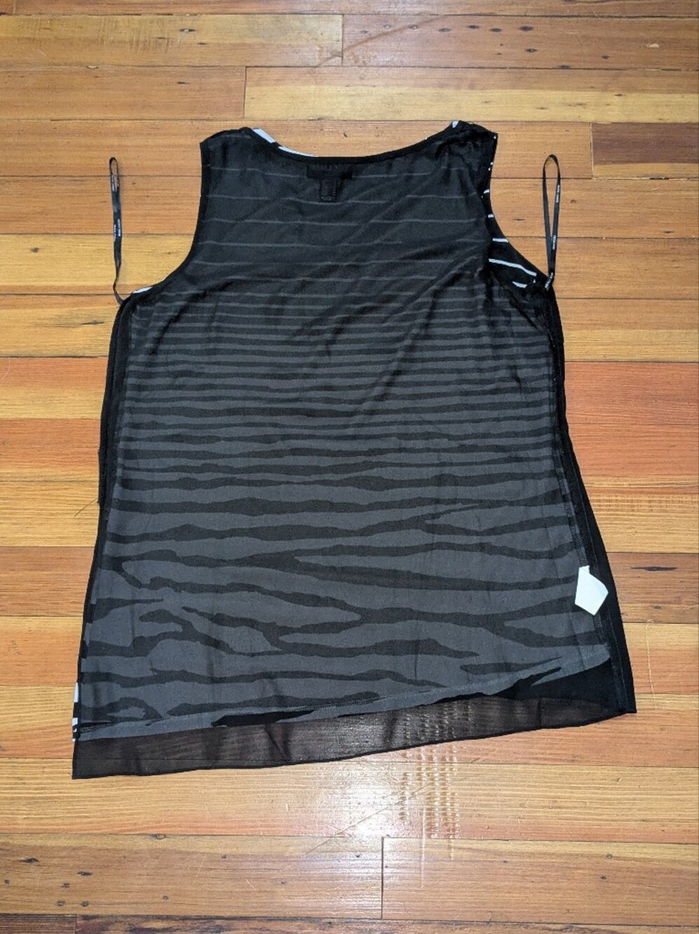 FRANK LYMAN DESIGN - SIZE 16 Zebra-Striped Tunic - Picture 11 of 16